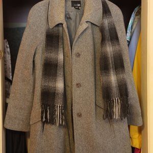 East 5th XL overcoat gray with gray liner with scarf